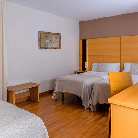 Hotel Serrano 2*