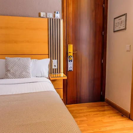 فندق Serrano قرطبة