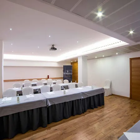 Otel Serrano Cordoba