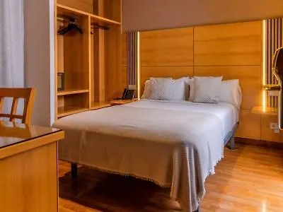 Hotel Serrano Cordova