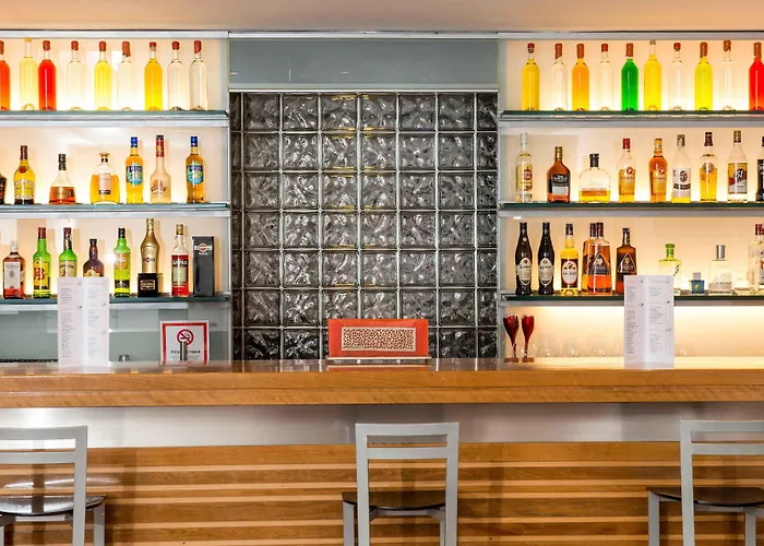 Hotel Serrano Cordova